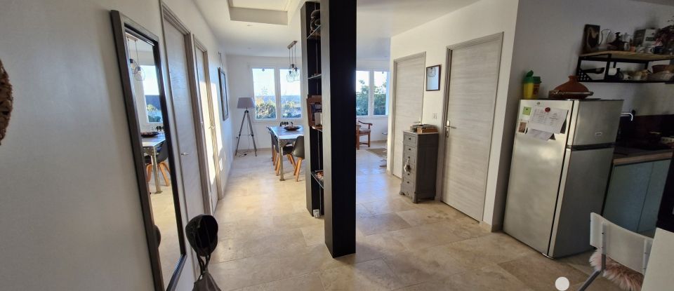 Maison 9 pièces de 155 m² à Saint-Aubin-de-Cadelech (24500)