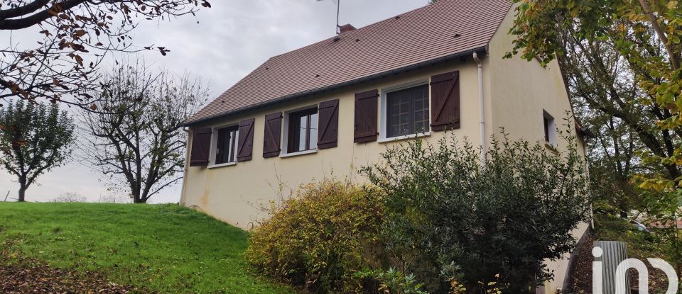 Maison 7 pièces de 130 m² à Pithiviers-le-Vieil (45300)