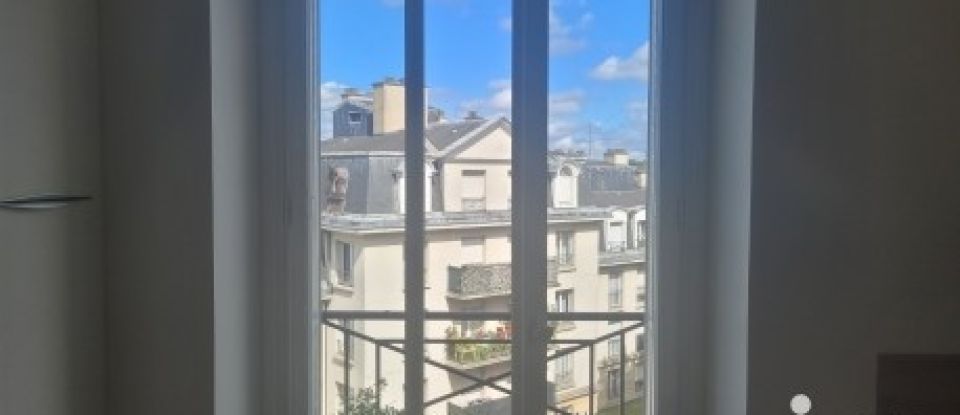 Apartment 5 rooms of 108 m² in Versailles (78000)