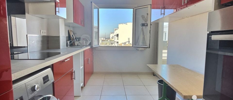 Appartement 5 pièces de 95 m² à Toulon (83000)