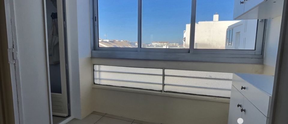 Appartement 5 pièces de 95 m² à Toulon (83000)