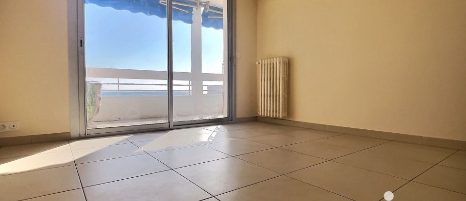 Appartement 5 pièces de 95 m² à Toulon (83000)