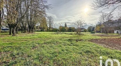 Terrain de 728 m² à Montferrand-le-Château (25320)