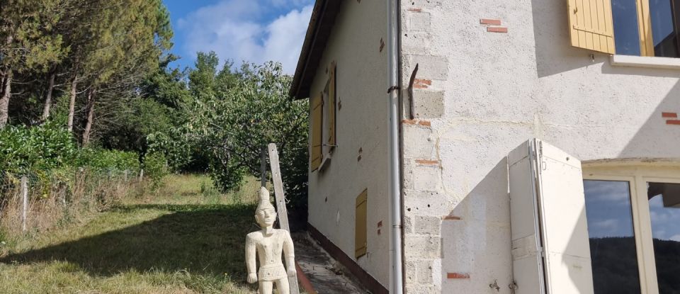 Maison traditionnelle 4 pièces de 140 m² à Bazens (47130)