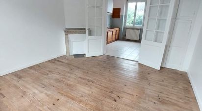 Maison 5 pièces de 95 m² à Séméac (65600)