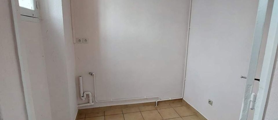 Maison 5 pièces de 95 m² à Séméac (65600)