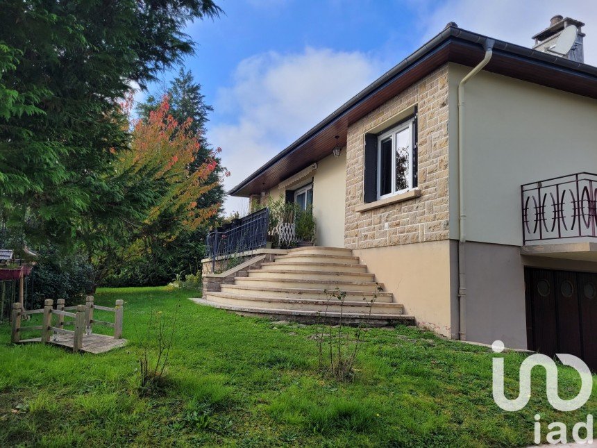 Maison 4 pièces de 103 m² à Saint-Vallier (71230)