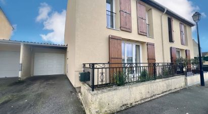 House 5 rooms of 94 m² in Roissy-en-Brie (77680)