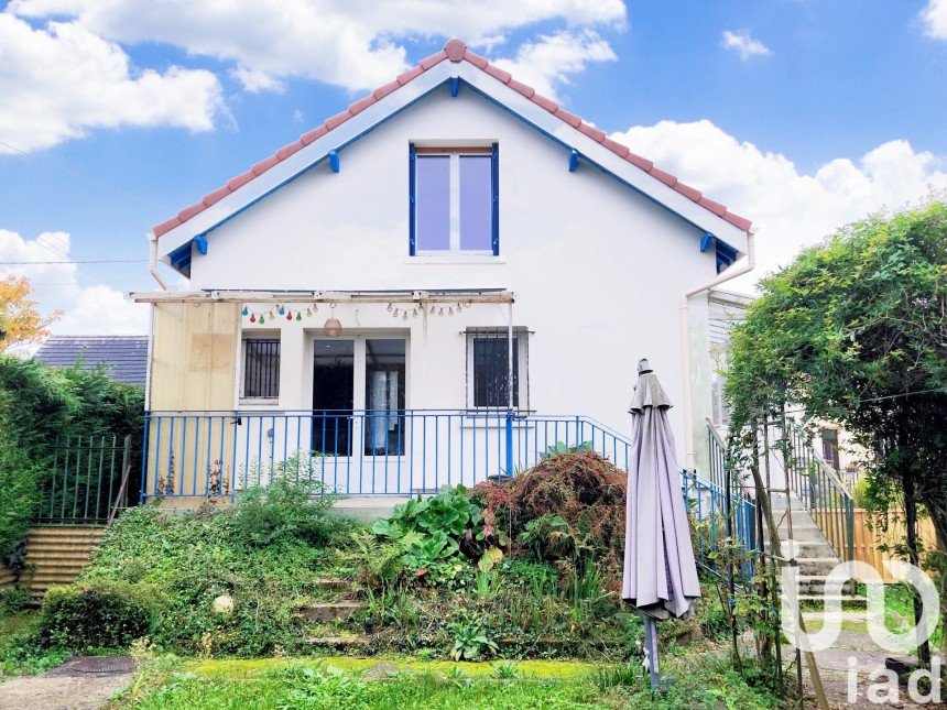 Maison 6 pièces de 100 m² à Conflans-Sainte-Honorine (78700)