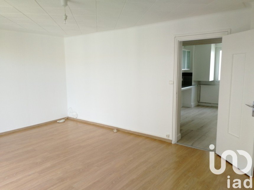 Appartement 3 pièces de 61 m² à Villeurbanne (69100)