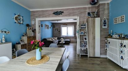 Maison 4 pièces de 105 m² à Hombourg-Haut (57470)