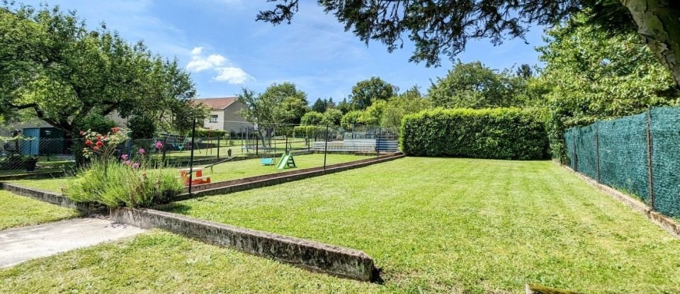 Maison 4 pièces de 105 m² à Hombourg-Haut (57470)