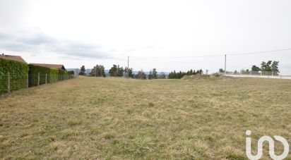 Land of 4,740 m² in Saint-Pal-de-Chalencon (43500)