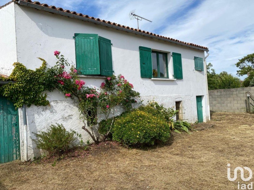 Maison 4 pièces de 110 m² à Loix (17111)