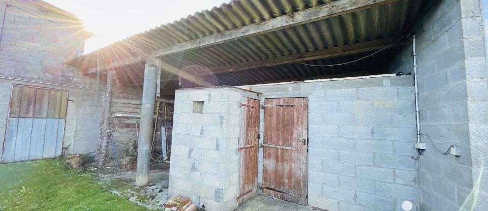 Maison 3 pièces de 55 m² à Saint-Gourson (16700)