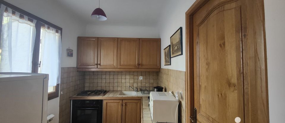 Appartement 3 pièces de 62 m² à Les Salles-sur-Verdon (83630)