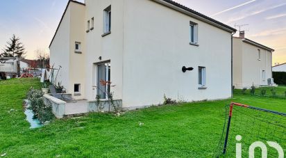 Maison 4 pièces de 104 m² à Mansle (16230)