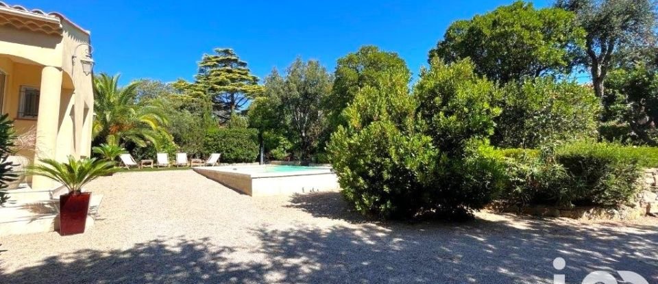 Maison 5 pièces de 154 m² à Fréjus (83370)