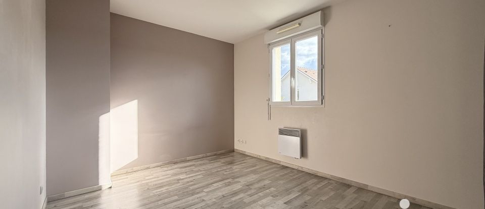 Maison 4 pièces de 76 m² à Lardy (91510)