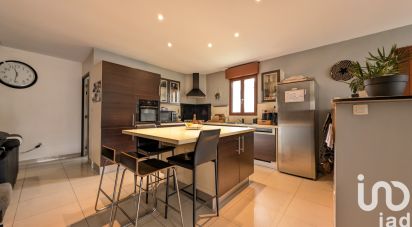 Maison 6 pièces de 166 m² à Saint-Paterne-Racan (37370)