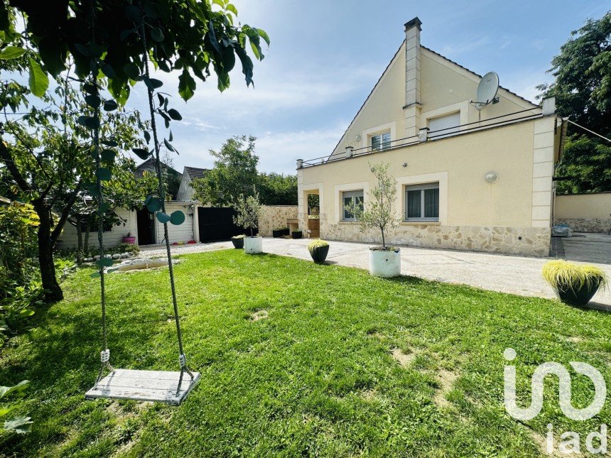 Maison 5 pièces de 120 m² à Saint-Maximin (60740)