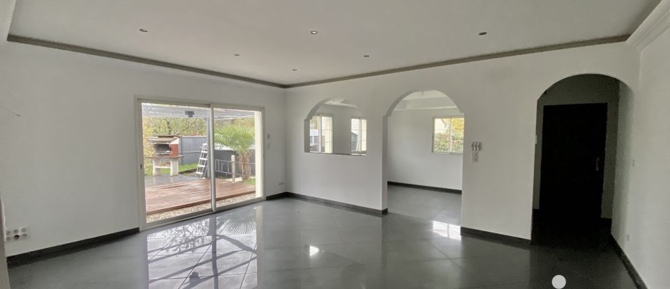 Pavillon 7 pièces de 165 m² à Nérac (47600)