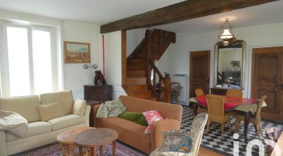 Maison de campagne 4 pièces de 105 m² à Bazoches-sur-Guyonne (78490)