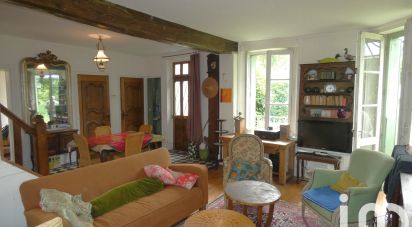 Maison de campagne 4 pièces de 105 m² à Bazoches-sur-Guyonne (78490)