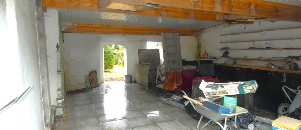 Maison de campagne 4 pièces de 105 m² à Bazoches-sur-Guyonne (78490)