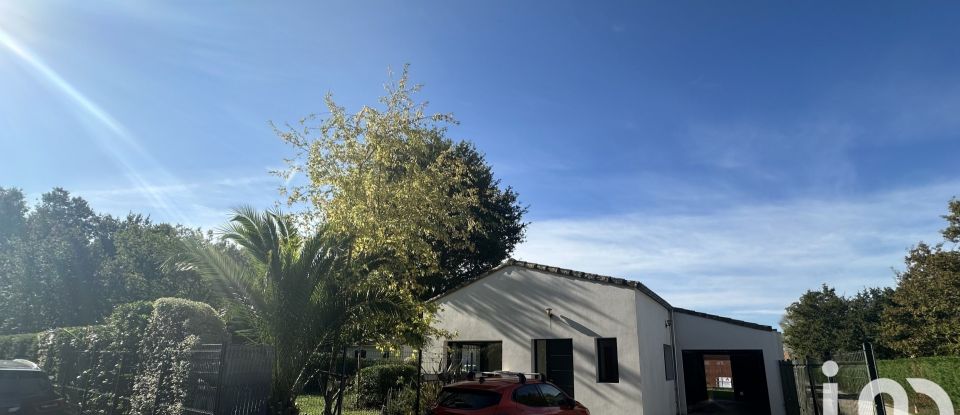 Maison traditionnelle 8 pièces de 135 m² à Royan (17200)