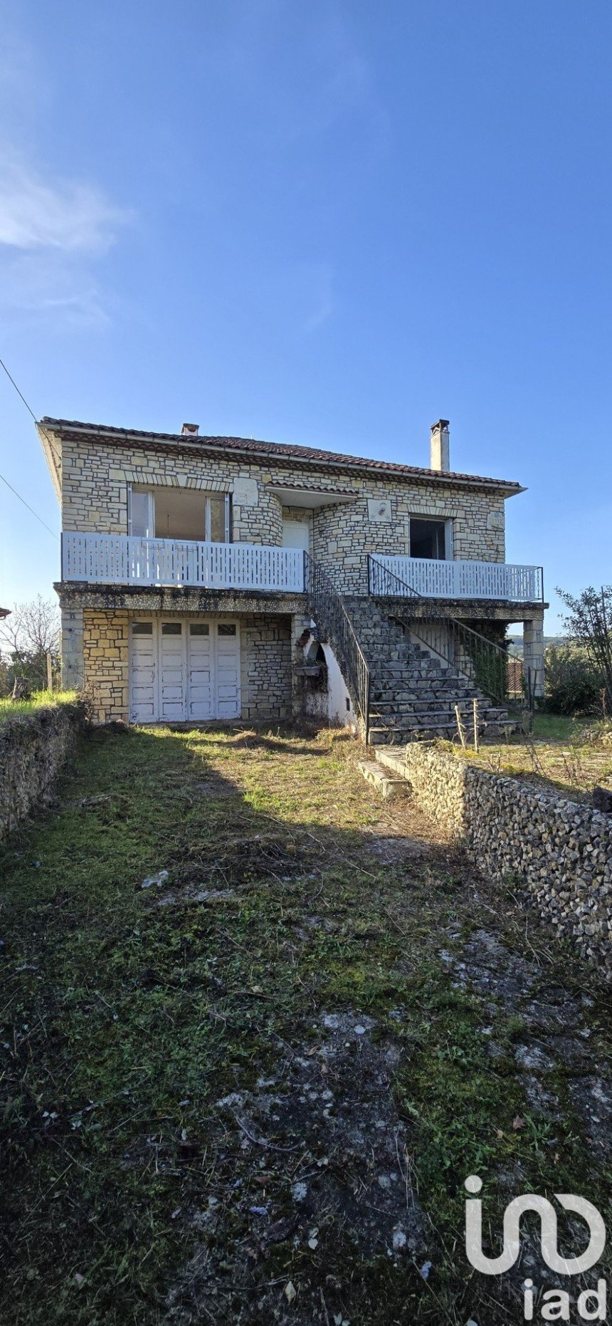 House 6 rooms of 143 m² in Puy-l'Évêque (46700)