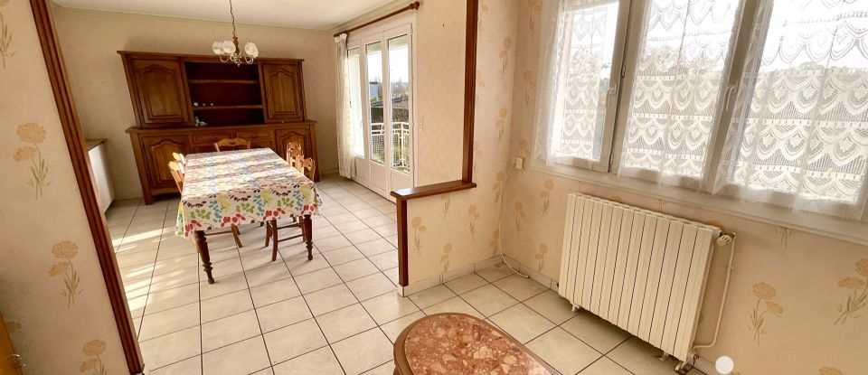 Maison 4 pièces de 87 m² à Château-Gontier (53200)