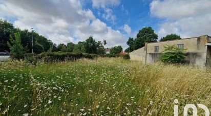 Terrain de 200 m² à Vérines (17540)