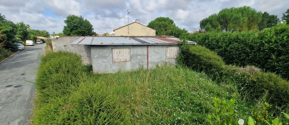 Maison 4 pièces de 130 m² à Vérines (17540)