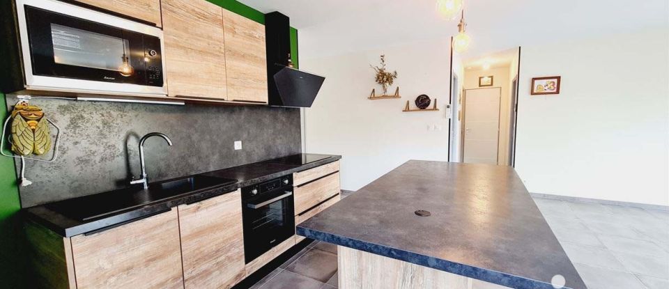 Maison 4 pièces de 77 m² à Puisserguier (34620)