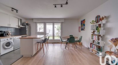 Appartement 3 pièces de 65 m² à Bordeaux (33000)