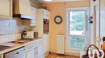 Appartement 4 pièces de 80 m² à Nantes (44300)