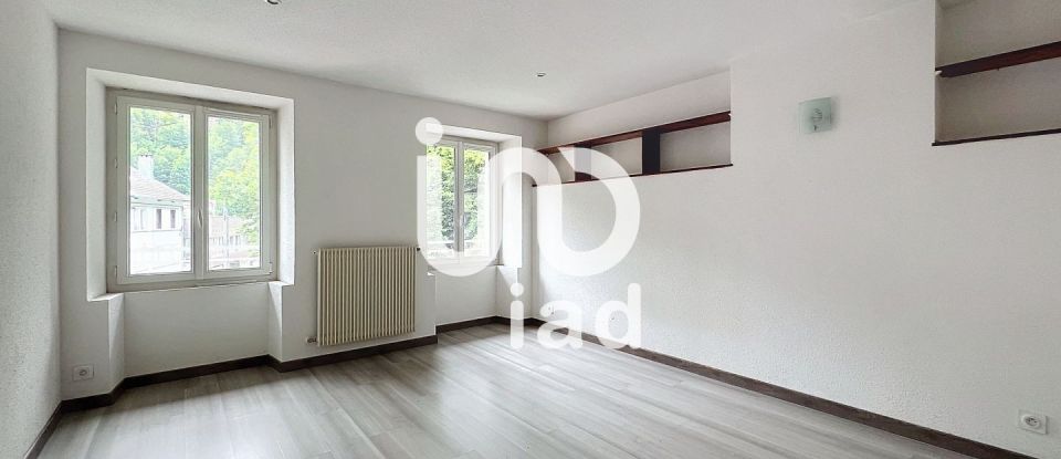 Apartment 4 rooms of 88 m² in Hauts de Bienne (39400)