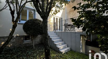 Maison traditionnelle 6 pièces de 105 m² à Clamart (92140)