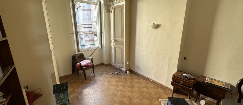 Appartement 5 pièces de 145 m² à Marseille (13001)