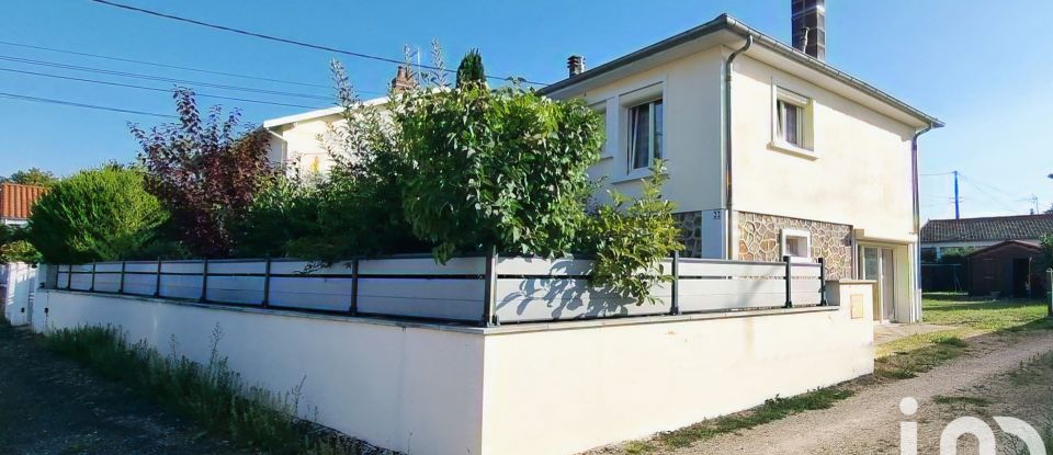 Pavilion 8 rooms of 120 m² in Brioude (43100)