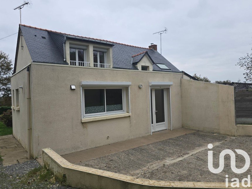 House 4 rooms of 78 m² in Sévérac (44530)