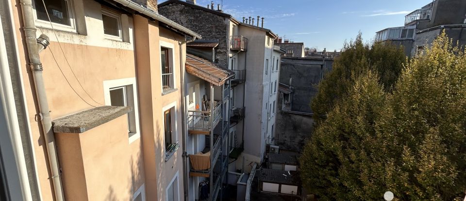 Apartment 3 rooms of 79 m² in Grenoble (38000)