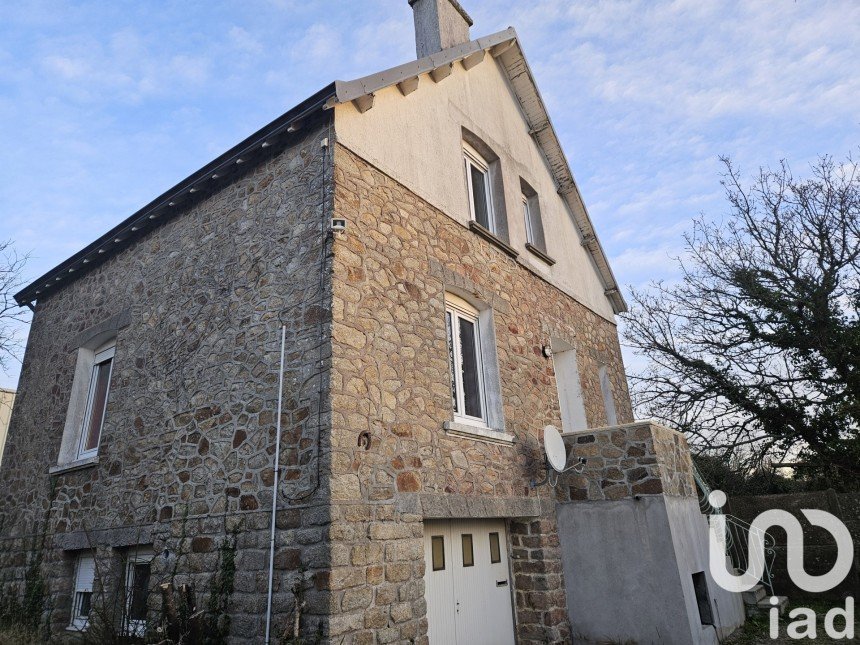 Maison de ville 5 pièces de 84 m² à Audierne (29770)