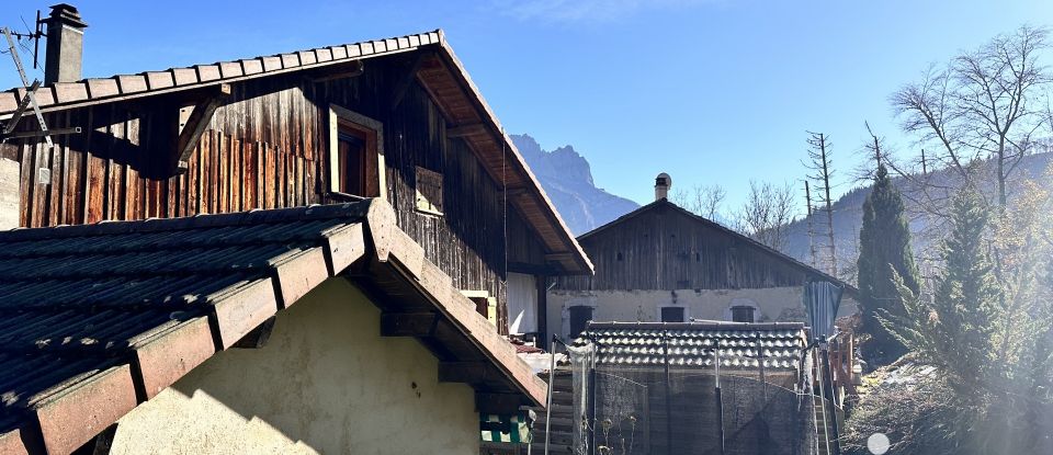 Ferme 4 pièces de 93 m² à Magland (74300)