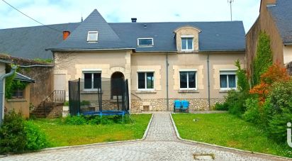 Traditional house 6 rooms of 120 m² in Mer (41500)