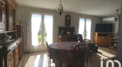 Traditional house 5 rooms of 107 m² in Corme-Royal (17600)