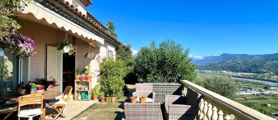 Maison 8 pièces de 241 m² à Saint-Laurent-du-Var (06700)