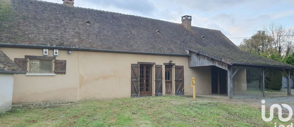 Maison de campagne 6 pièces de 143 m² à Courcemont (72110)