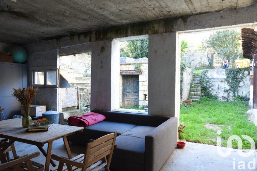 House 9 rooms of 143 m² in Buis-les-Baronnies (26170)